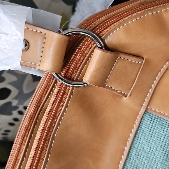 NWT Stone Mountain Purse Ice Blue/Vachetta Belmar Large Dome Satchel Sydney Bag - Picture 5 of 12